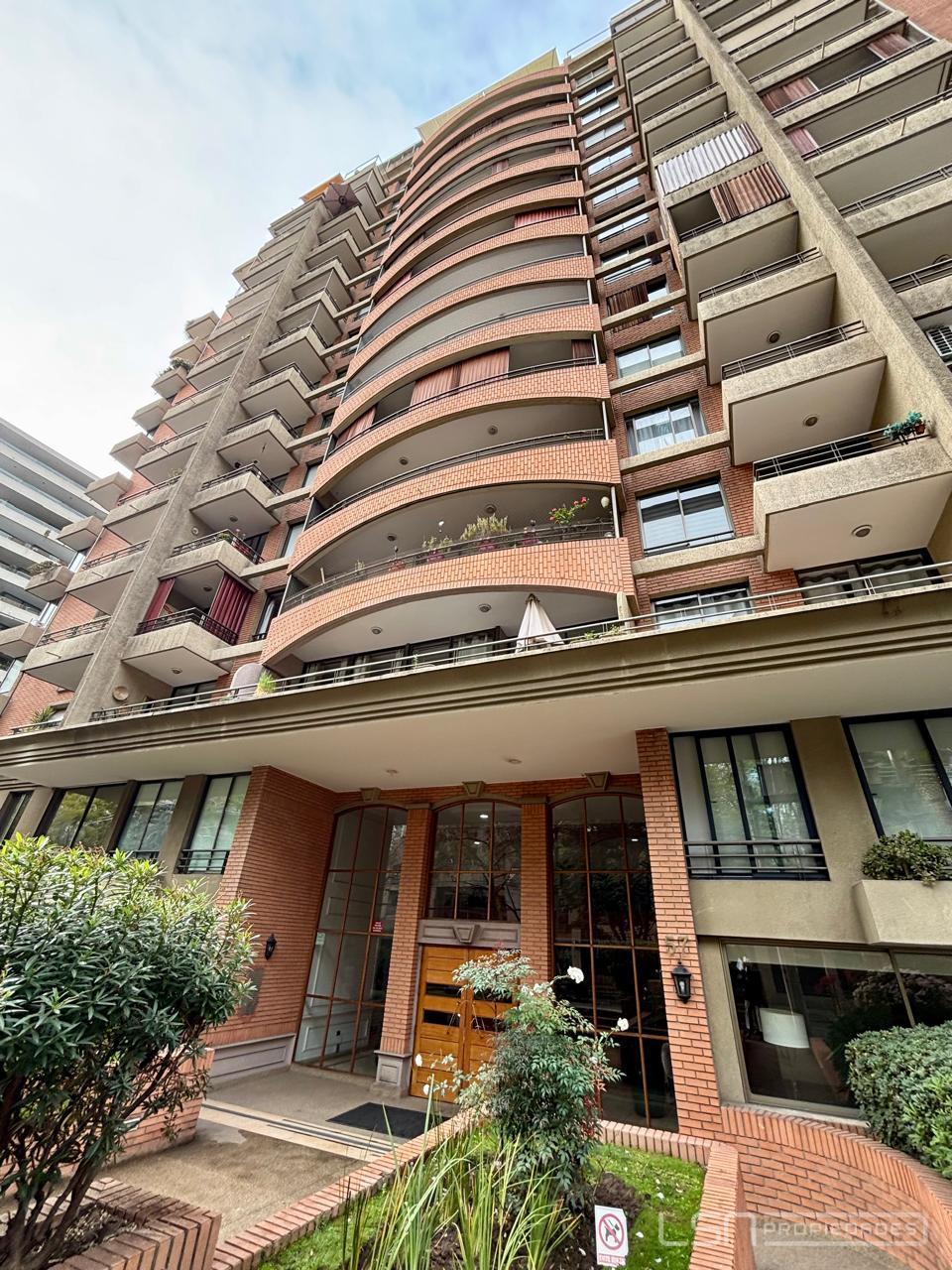 Excelente Departamento En Arriendo En Barrio El Golf